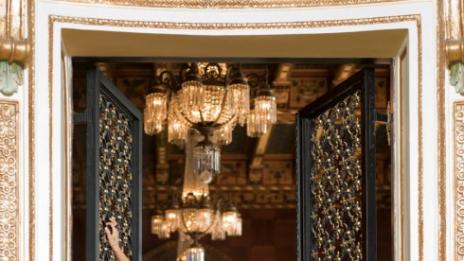 Ким, Кортни и Клое Кардашиян пуснаха своя колекция бельо