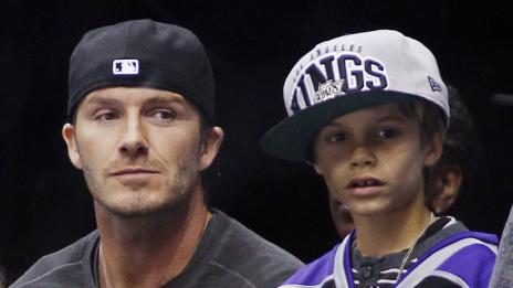 Том Круз ще прави Бекъм филмова звезда