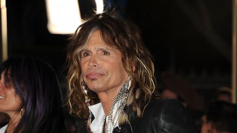 Стивън Тайлър иска повече пари от риалити