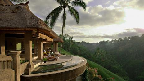 Басейните, които предизвикват сетивата