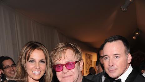 Бритни Спиърс стана брюнетка