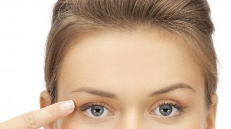 Как да подхраним растежа на веждите