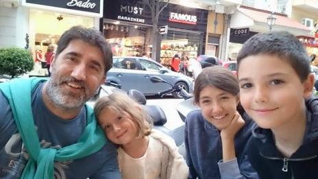 Вижте порасналите дъщери на Башар Рахал