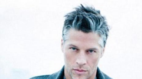 Това е новото секси гадже на Сандра Бълок