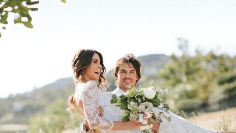 Ники Рийд показа невиждани досега снимки от сватбата си