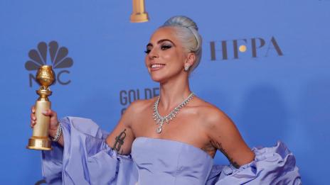 Прическите на звездите – актуални ли са през 2019?