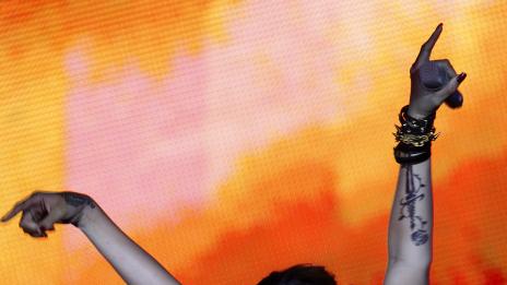 Грипът повали Риана, отменя концерт (снимка)