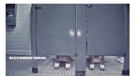 Какво казва цветът на урината ви за вашето здраве?