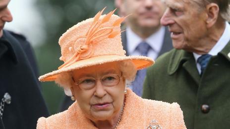 Елизабет II остави кралската хазна само с милион