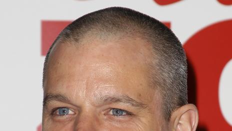 Мат Деймън обвинява дъщерите си за посивялата си коса