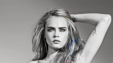 Кара Делевин: Гола за правата на животните