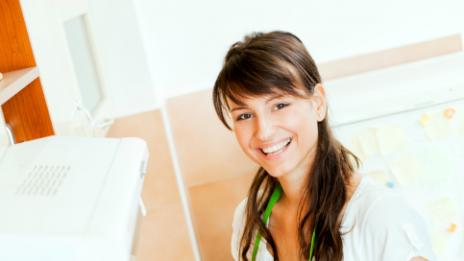 Как да пестите ток в кухнята