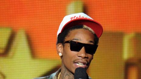 Уиз Калифа искал феновете му да пушат трева на концерти