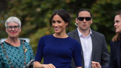 И на нас се е случвало, Меган! Кралско тяло на показ