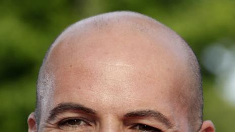 Били Зейн e щастлив от позакъснялото бащинство