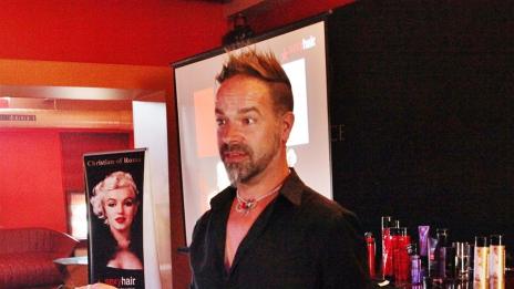 Здравей, сексапилна коса!