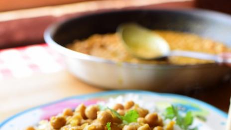 Ориз с нахут и къри