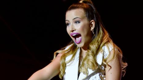 Коя е Гери-Никол – скандална или невинна?