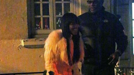 Наоми пострадала след кражба в Париж