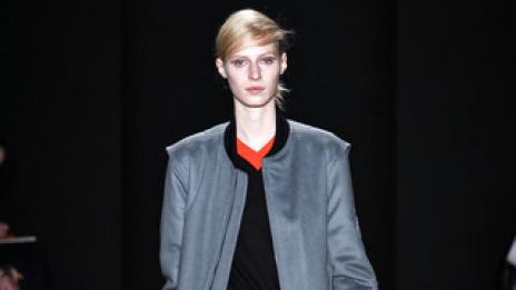 Андрогинен стил – женствената денди линия