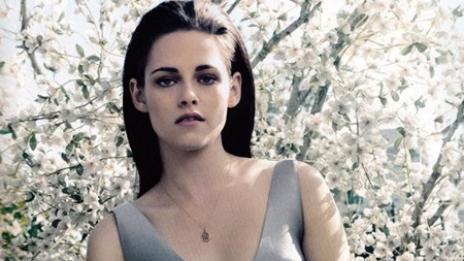 Кристен Стюарт от „Здрач“ излезе на слънце