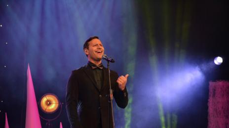 Орлин Павлов стана баща, Диана го дари с момиче