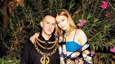 Новата колаборация на H&M ще бъде с Moschino!