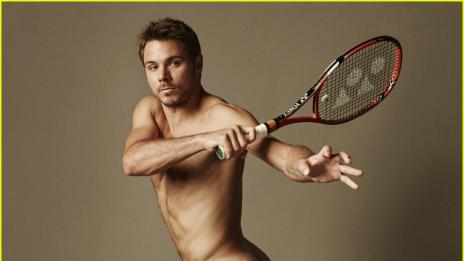 Топ спортисти с гола фотосесия