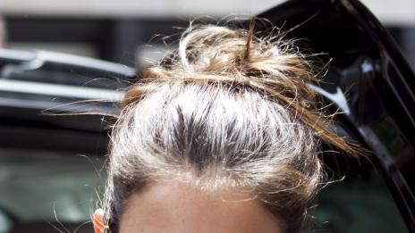 Кейти уволнила дъщерята на Том позорно