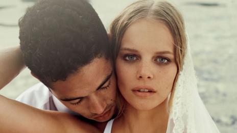 Хавайска сватба на скалите