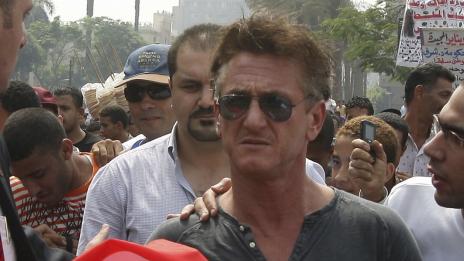 Колежка на Шон Пен го сравни със задни части