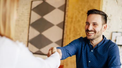 Какво да не обличаме по време на интервю за работа