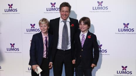 Хю Грант е станал баща за трети път