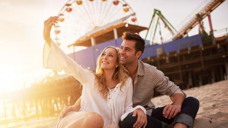 Първа среща: Каквото кажеш, остава завинаги