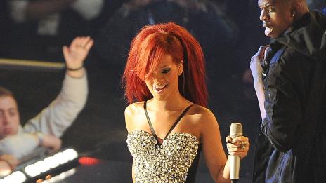 Риана и Бритни официално в дует!