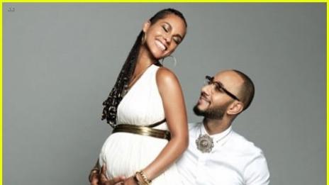 Алиша Кийс е бременна отново