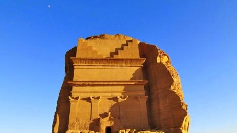 Самотният замък на Медаин Салех