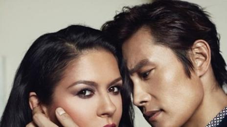 Катрин Зита-Джоунс и Лий Бюнг-Хун го играят влюбени