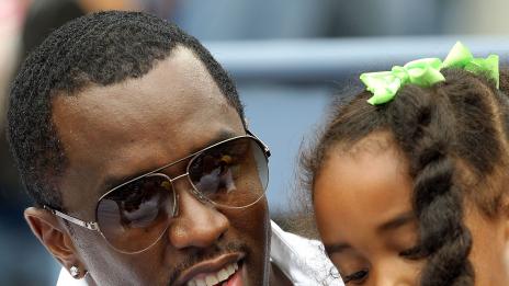 Пи Диди и Майкъл Бей са следващите милиардери