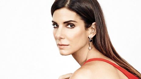 Сандра Бълок: Искам да ме погребат в униформата ми на мажоретка