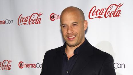 Развихри въображението си за Св. Валентин и спечели нощувка с вечеря за двама