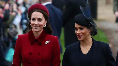 Надпревара има: Тоалетите на Меган – рекордно по-скъпи от тези на Кейт
