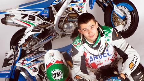 Синът на Аня Пенчева спечели поредната си титла