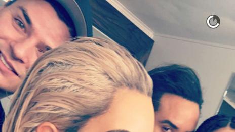 Кардашян като блондинка. Чар или бедствие?