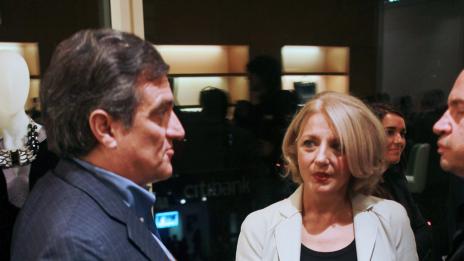 Ето я и майката на Лейди Гага! (видео)