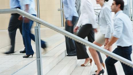 Качването по стълби - най-достъпният фитнес в офиса и вкъщи