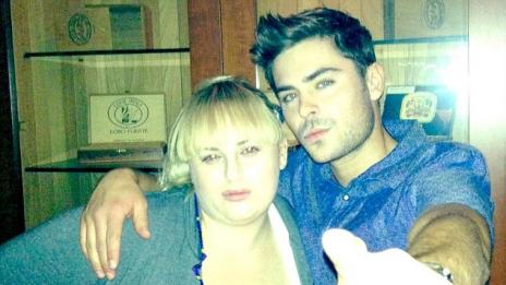 Зак Ефрон: Влюбен съм