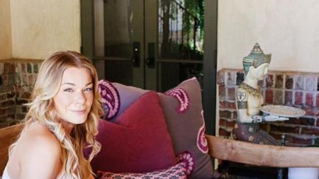 Лиан Раймс пие по 40 хапчета на ден