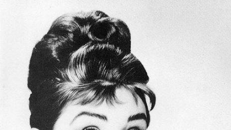 Брюнетките са по-красиви от блондинките