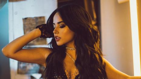 Тяло на седмицата: Латино красота с Becky G